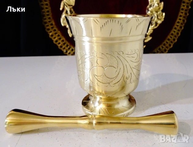 Бронзов хаван с чукало 620 гр.,гравиран,печат. , снимка 4 - Антикварни и старинни предмети - 52968125