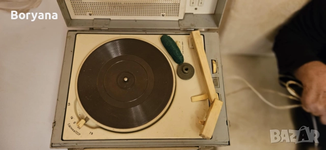 ретро грамофон