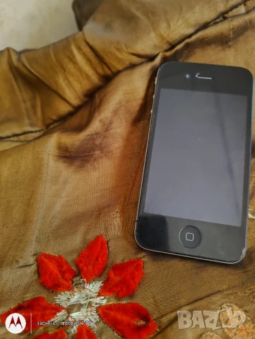 Айфон 4S, снимка 2 - Apple iPhone - 50759308
