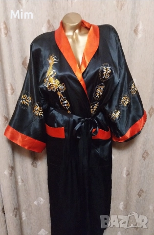Сатенен халат с две лица черно и червено бродерия дракон , снимка 4 - Нощници - 51915370