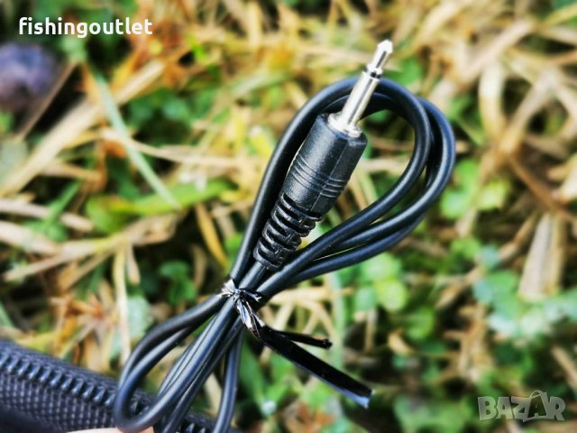 Светещи обтегачи 4бр в твърд калъф, снимка 2 - Такъми - 43485593