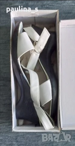 Два различни броя / Естествена кожа / Сандали с лята подметка / N 38 / 39, снимка 17 - Сандали - 46997222