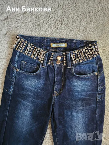 Дамски дънки ХС, снимка 2 - Дънки - 49216364