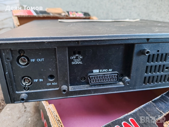 Видео касетофон Blaupunkt,за части, снимка 4 - Плейъри, домашно кино, прожектори - 52789040