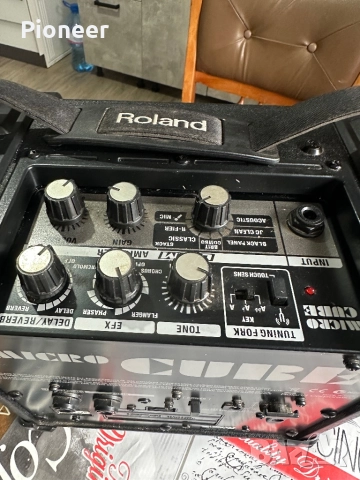Roland micro cube, снимка 5 - Други - 51842345