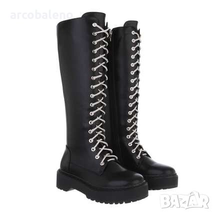 Дамски ботуши с връзки