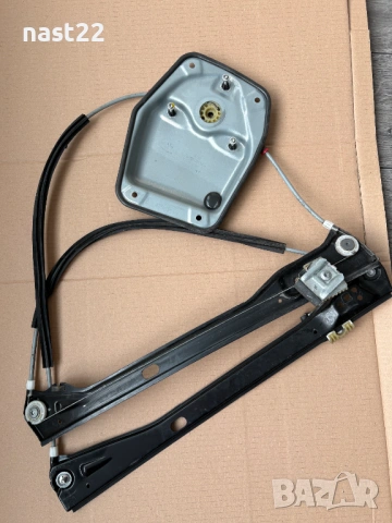 Преден ляв стъклоповдигач Фолксваген Голф 5/Golf 5 -2+1 врати 