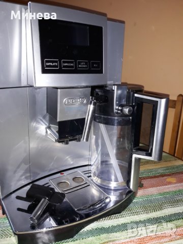 Кафе автомат DELONGHI Perfecta cappuccino graphic touch, снимка 3 - Кафемашини - 32615446