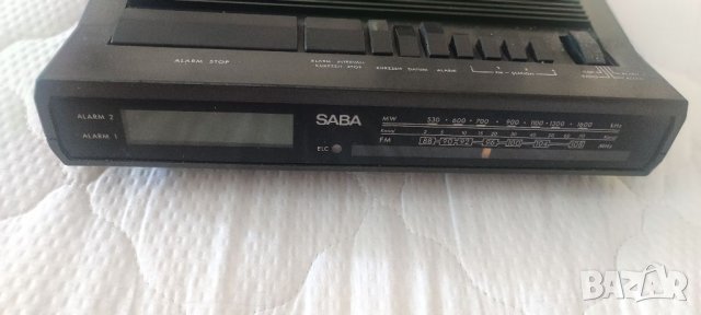 Радио часовник SABA, Германия. , снимка 3 - Радиокасетофони, транзистори - 37095746