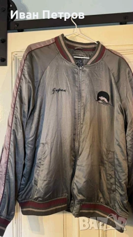 Продавам оригинално яке , снимка 3 - Спортни дрехи, екипи - 51036227