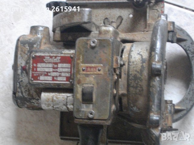 Mafell F35-2,5A-540W-0,7Ps-ф105мм-Реже 55мм-Немски Професионален/Промишлен Ръчен Циркуляр-Метален, снимка 8 - Други инструменти - 39974063