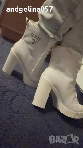 Боти GUESS , снимка 9 - Дамски боти - 53204597