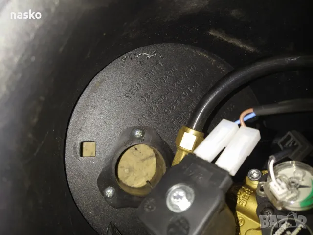 автомобилна газова бутилка , снимка 2 - Части - 47524744