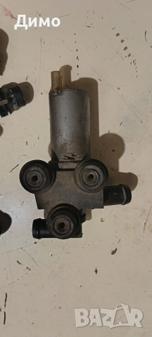водна помпа фланец конектор разклонение траба бмв е90 bmw e90, снимка 4 - Части - 52960010