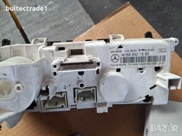 Панел климатик Mercedes A-Class W169/ Плафон / Кутия предпазители, снимка 2 - Части - 51743450