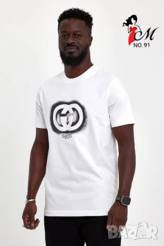 тениски burberry moschino , снимка 3 - Тениски - 51291914