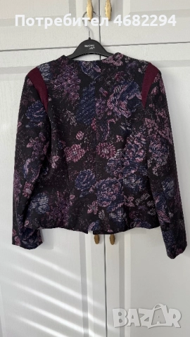 Дамско сако, снимка 2 - Сака - 52801463