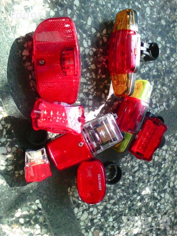 продавам велосветлини и динамо