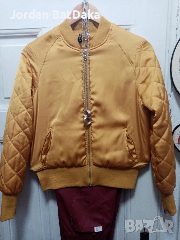 Дамски златен бомбър М#