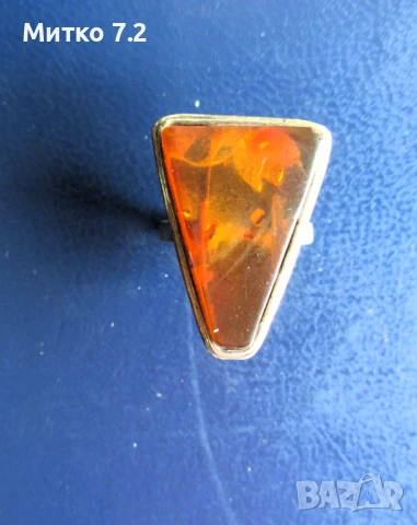 КЕХЛИБАРЕН СРЕБЪРЕН ПРЪСТЕН 