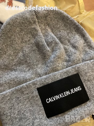 Оригинална шапка Calvin Klein , снимка 2 - Шапки - 43710631