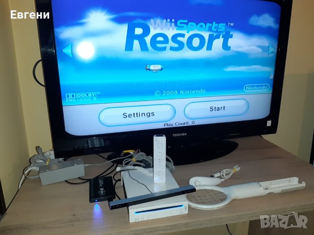 Нинтендо Nintendo Wii комплект 72 игри на хард диск