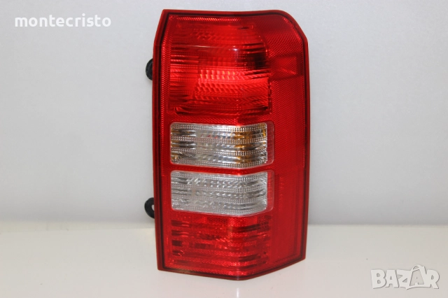 Десен стоп Jeep Patriot MK74 (2007-2016г.) 4 отвора европейски Джип Патриот