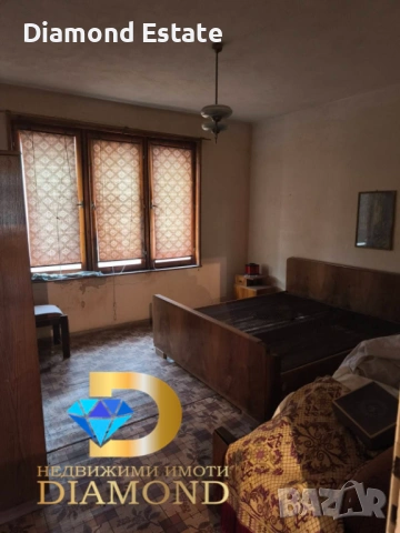 Триетажна къща в град Харманли, снимка 9 - Къщи - 53229108