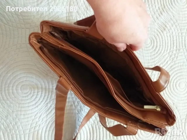 Дамска чанта, снимка 3 - Чанти - 47815093