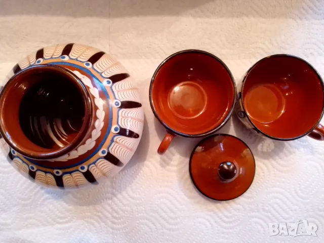 Глинени 2бр чашки и гърненце, снимка 2 - Антикварни и старинни предмети - 48581771