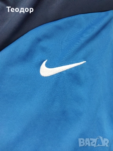 Продавам футболно яке на Генек номерът на тениската e S., снимка 4 - Якета - 52340976