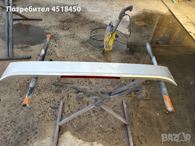 Спойлер за Mercedes Benz W203 