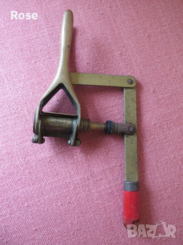 SANBRI WINE BOTTLE CORKER MADE IN FRANCE за поставяне на коркови тапи, снимка 6 - Обзавеждане за заведение - 36845963