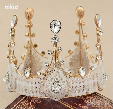 Златна Корона Тиара пластмаса с мъниста за украса декор на торта , снимка 4 - Други - 38628663