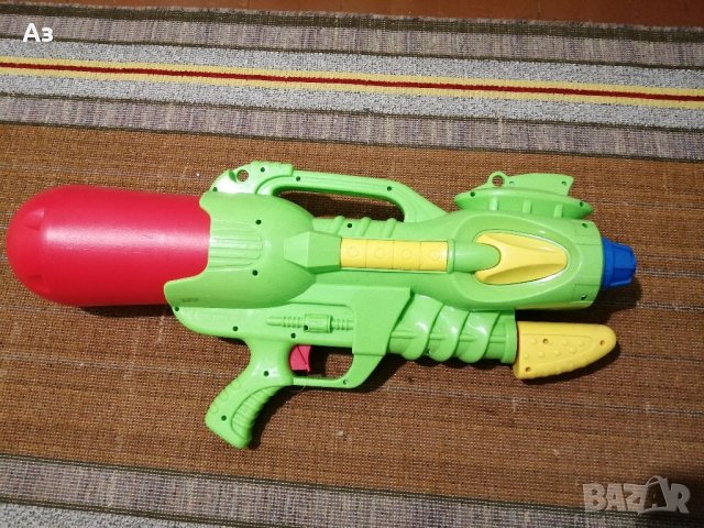 Водни пистолети,автомати и оръдия 