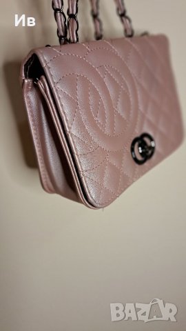 Мини дамска чанта, снимка 4 - Чанти - 38399440
