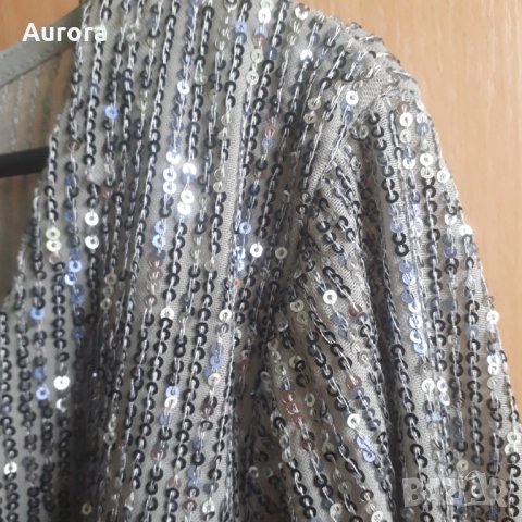 Pull& Bear ефектно болеро, М, снимка 2 - Корсети, бюстиета, топове - 35324809