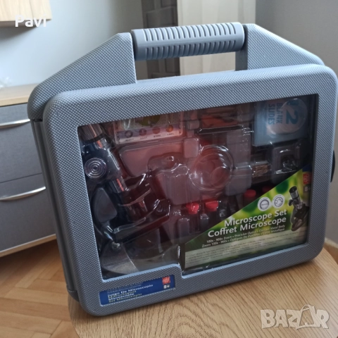 Микроскоп в удобно куфарче