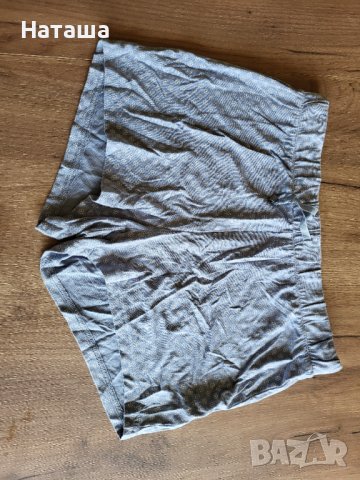 Къси панталони Body