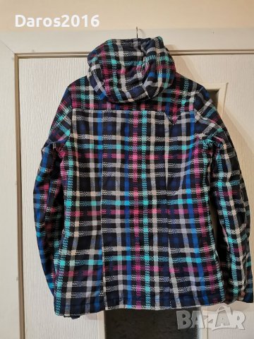 Страхотно яке Vans размер M, снимка 8 - Якета - 38389834