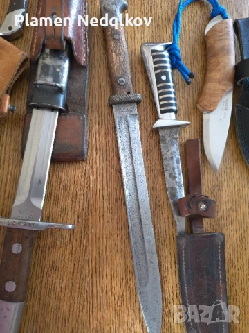 Продавам сет стари щитове и ножки., снимка 1