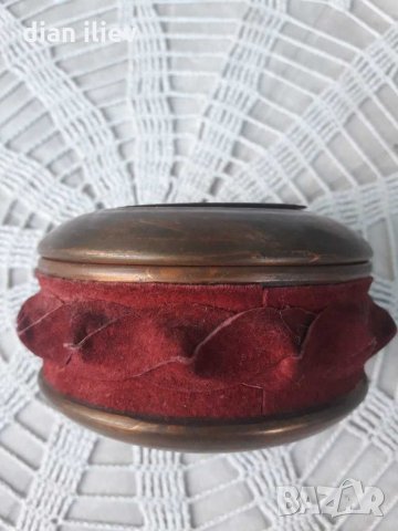 Стара кутийка за бижута , снимка 3 - Други ценни предмети - 28896337