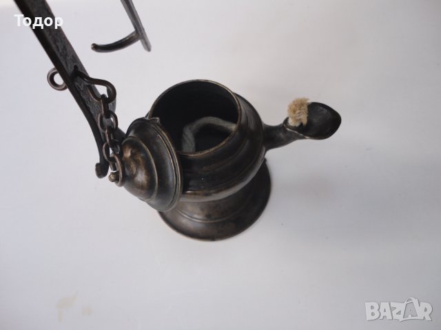 Старинна бронзова маслена лампа , снимка 2 - Антикварни и старинни предмети - 43956325