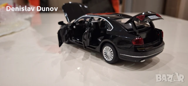 VW Passat B8 1:32 отваряеми врати, капак, светещи фарове и стопове, снимка 10 - Коли, камиони, мотори, писти - 51210893