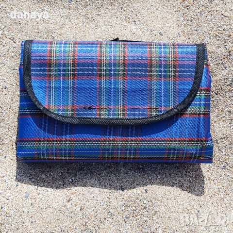 1342 Водонепропусклива постелка за пикник къмпинг плаж пикник одеало 145x175cm, снимка 10 - Къмпинг мебели - 27813569