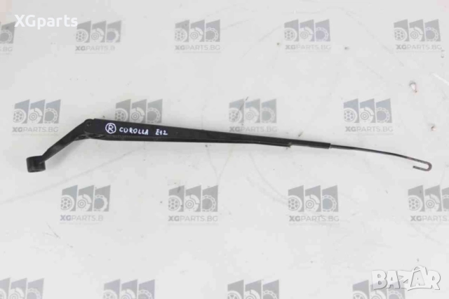 Дясно рамо чистачка за Toyota Corolla E12 (2001-2007)