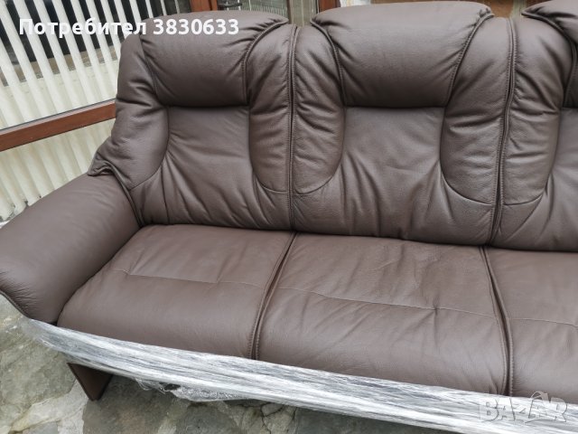 Чисто нов кожен диван марка Hjort Knudsen , снимка 5 - Дивани и мека мебел - 44125719