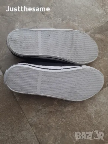 Кецове KangaROOS , Номер 40 Цвят Черен, снимка 2 - Кецове - 47322034