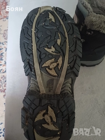 Туристически обувки The North Face , снимка 4 - Дамски апрески - 52390061