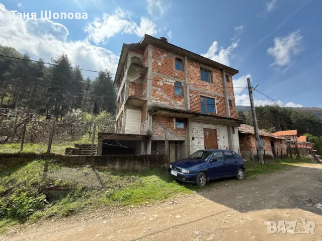 Триетажна къща за продажба в село Коларово, община Петрич , снимка 18 - Къщи - 49891845